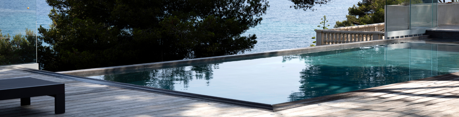 ¿Por qué invertir en una bomba de calor Full Inverter para su piscina?