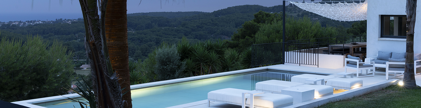 How do I maintain my pool while I am away on holiday?